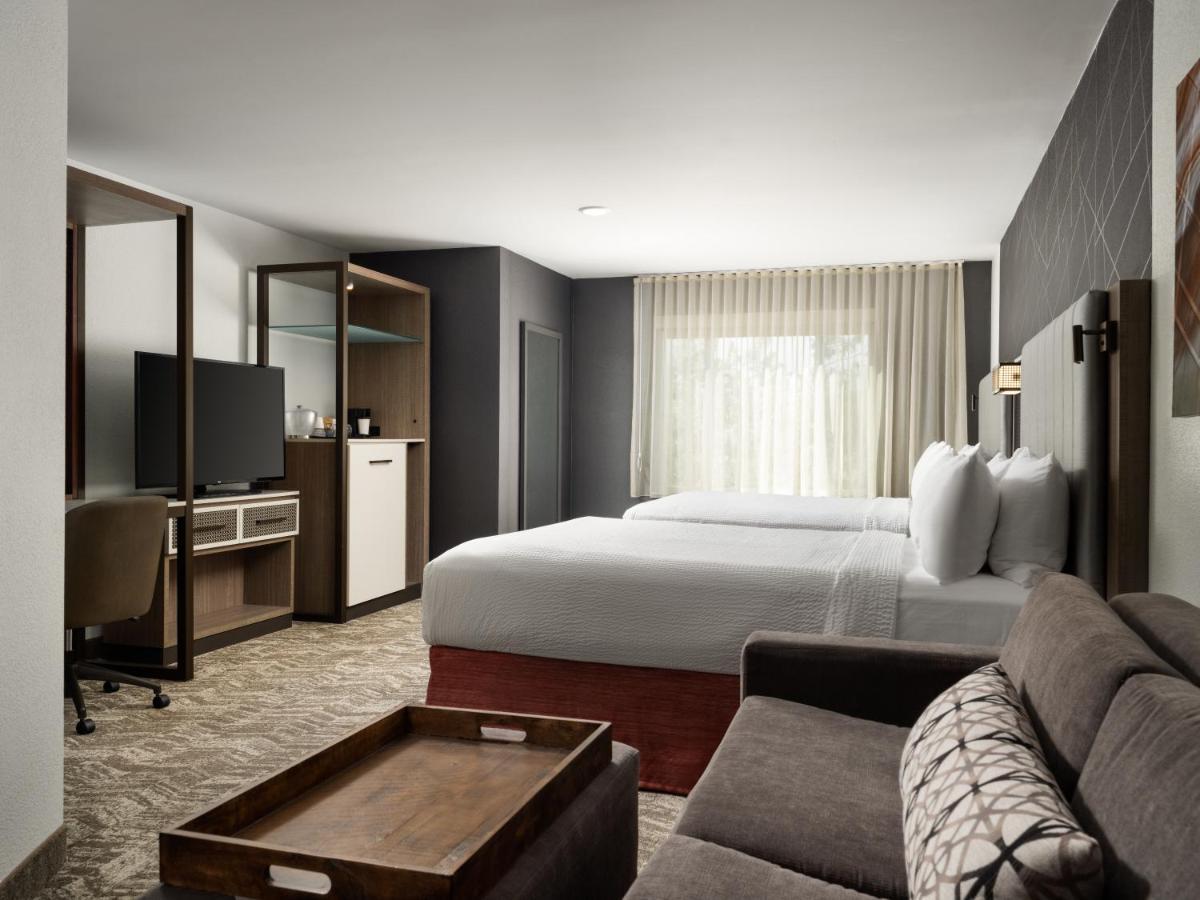 Springhill Suites Kansas City Overland Park Exterior foto